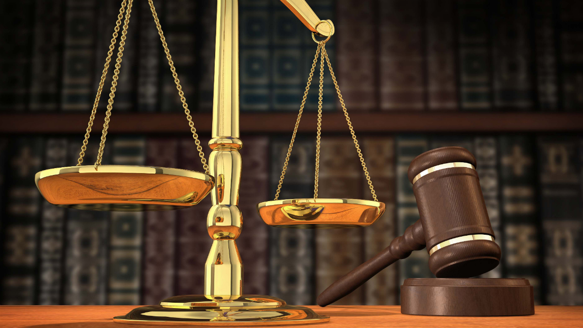  ¿En qué consiste un derecho de petición contra particulares? 