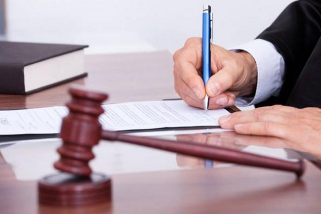 ¿Cómo se hace un derecho de petición sometido al régimen de propiedad horizontal?